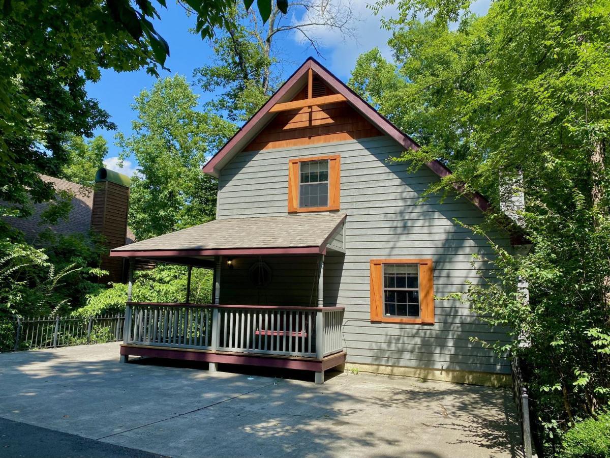 Hey Diddle Diddle Cabin Pigeon Forge Ngoại thất bức ảnh